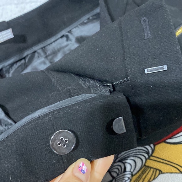 94. Calvin Klein business high rise, ankle length pants - Picture 4 of 4